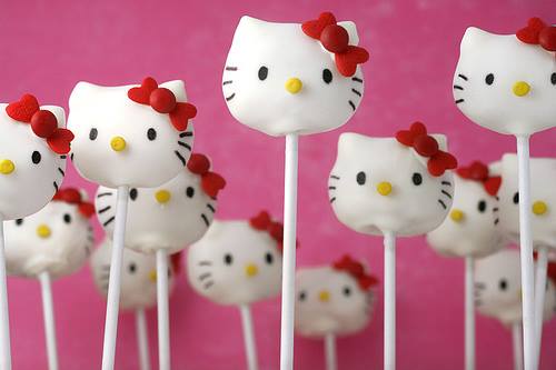 Hello Kitty figürlü kurabiyeler