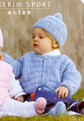 Erkek Bebekler İçin Hırka Şapka ve Patik Takımı Örneği
