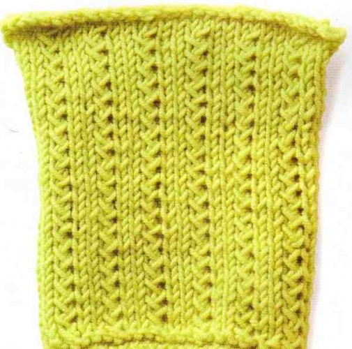 Küçük Balıksırtı Lastik Örgü Tekniği