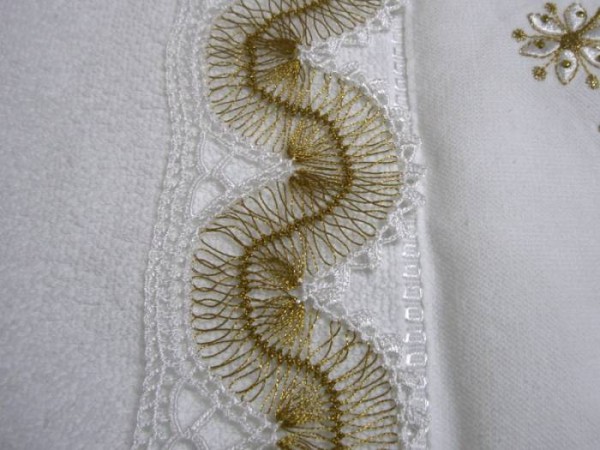 Firkete işi havlu kenarı dantelleri