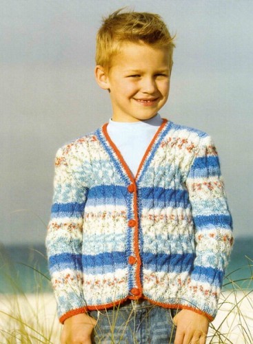 Saç Örgüsü Desenli Erkek Çocuk Hırka Modeli