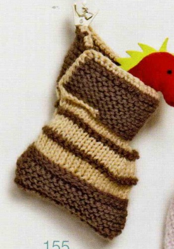 İki Renkli Çorap Modelli Örgü Bebek Patik Örneği