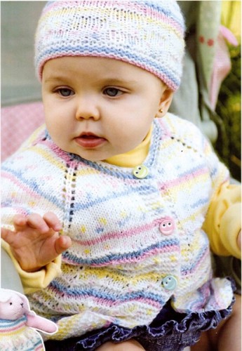 Kutu Örgü Desenli Kız Çocuk Hırka ve Şapka Modeli