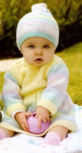 Kız Bebekler İçin Örgü Elbise ve Şapka Takımı Örneği
