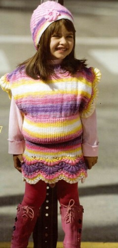 Gökkuşağı Renkli Kız Çocuk Örgü Süveter Etek ve Şapka Takımı