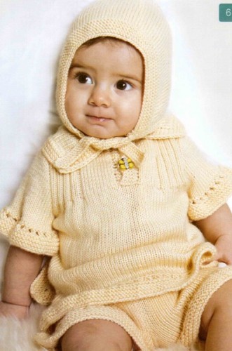 Bej Renkli Bebek Bluz ve Şapka Takımı Modeli