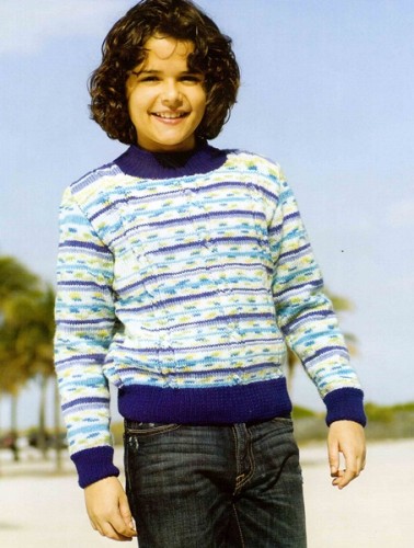 Çizgili ve Modelli Erkek Çocuk Kazak Örneği