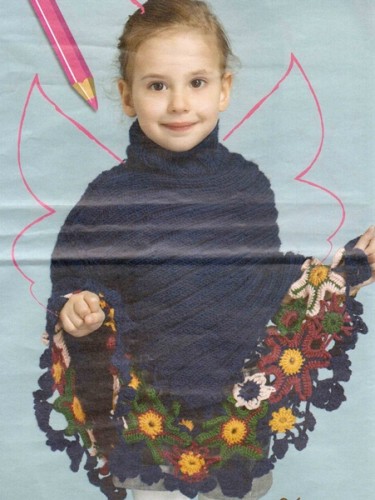 Çiçek Motifli Kız Çocuk Örgü Panço Modeli