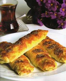 Mantarlı Kıymalı Börek