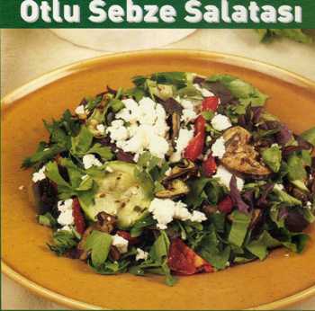 Otlu Sebze Salatası