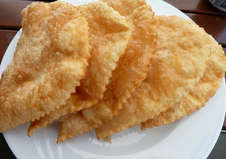 çiğ börek