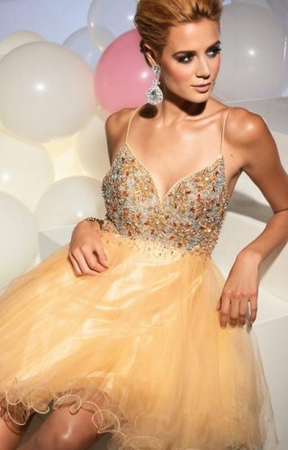 Mini Abiye Elbiseler