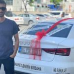 Boşandıktan sonra süslediği araçla tura çıktı, halay çekip kutlama yaptı