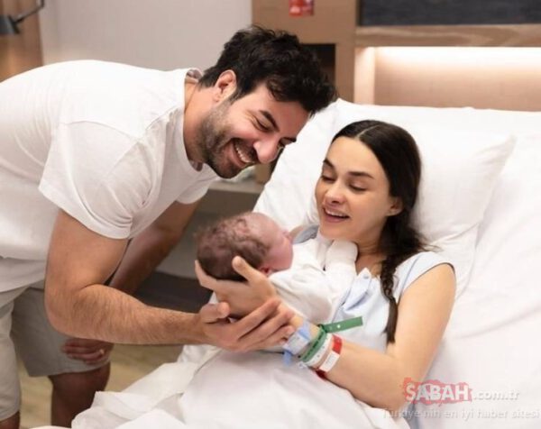 Ünlü oyuncu Hande Soral’dan yürekleri ısıtan paylaşım! Hande Soral iki haftalık oğlu Ali’yle poz verdi!