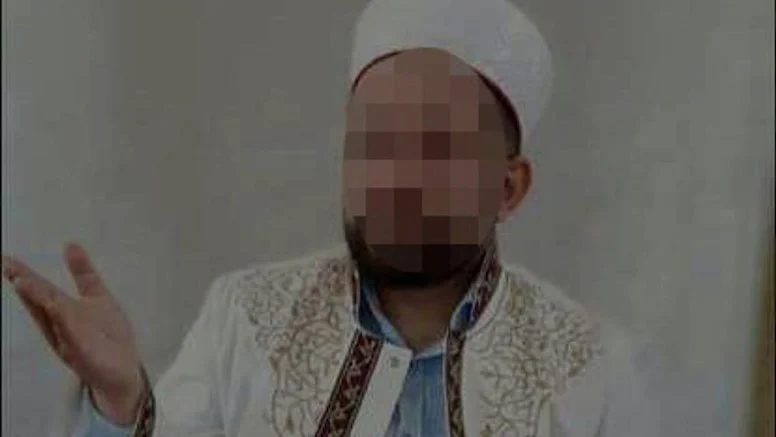 İmam, komşusunun bakır kazanlarını çaldı