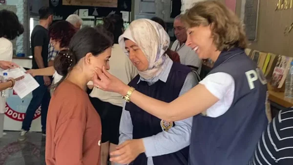 YKS öncesi milyonların yüreğine dokunan Ayşe konuştu