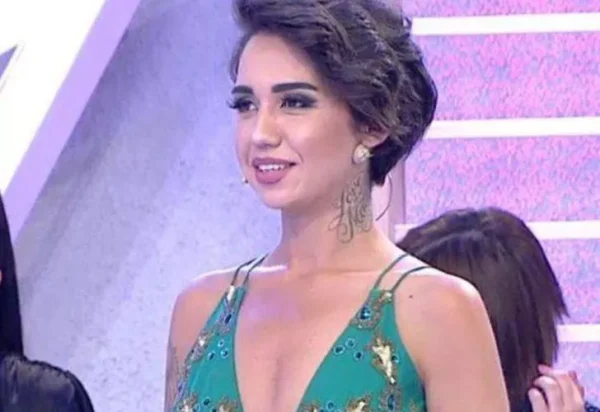 Cinsiyet değiştirmişti! Neslihan Doğrusöz sevgilisiyle pozlarını paylaştı