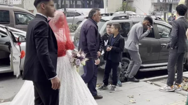 Kız çocuğuna düğün rezaleti! Polis baskın yaptı