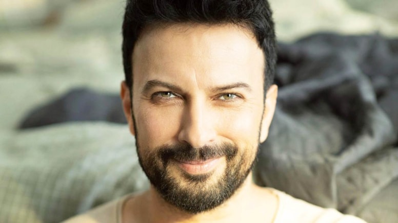 Tarkan’ın yeni aile pozuna beğeni yağdı