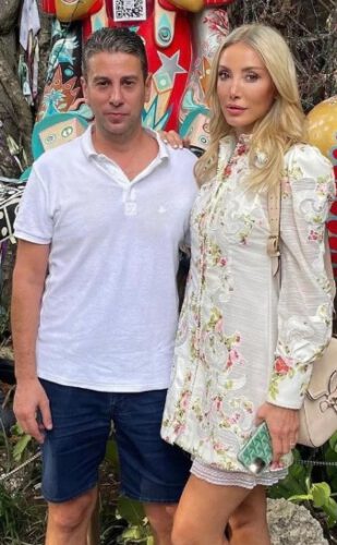 Ünlü şarkıcının banyoda ölü bulunan kocasıyla ilgili sır perdesi aralandı